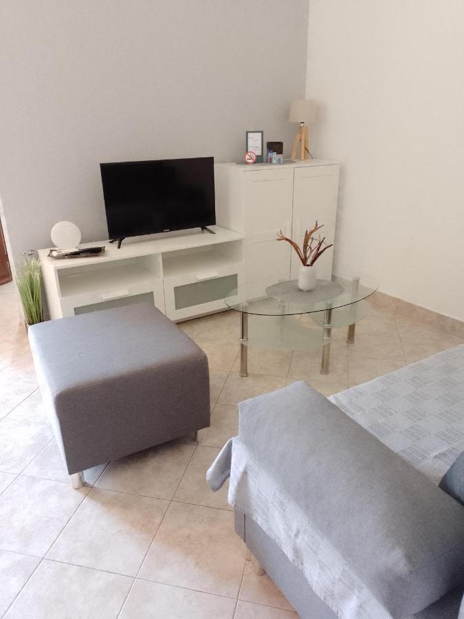 Martina 2 Apartment Bašanija Екстериор снимка